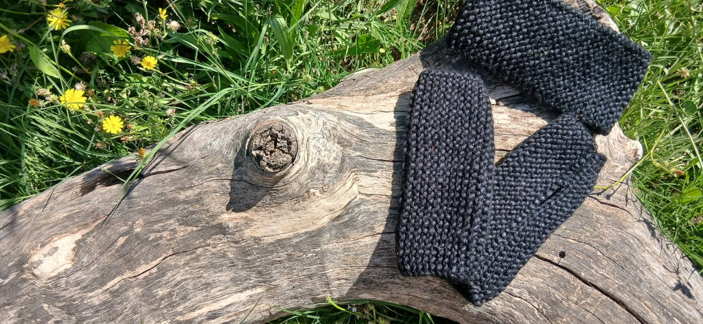 Kit bandeau et mitaines sans doigts tricotés main noir point mousse, 100% coton, pièce unique artisanale fait main en France, MALOU au Fil des Saisons
