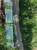 Bandeau en semi-wax turquoise et vert olive à motifs graphiques africains, tissu semi-wax coloré accessoire cheveux fait main en France, MALOU au Fil des Saisons