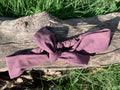 Bandeau cheveux Le Rétro mauve foncé déroulé, détail tissu jersey coton bio certifié GOTS, fabrication française en série limitée