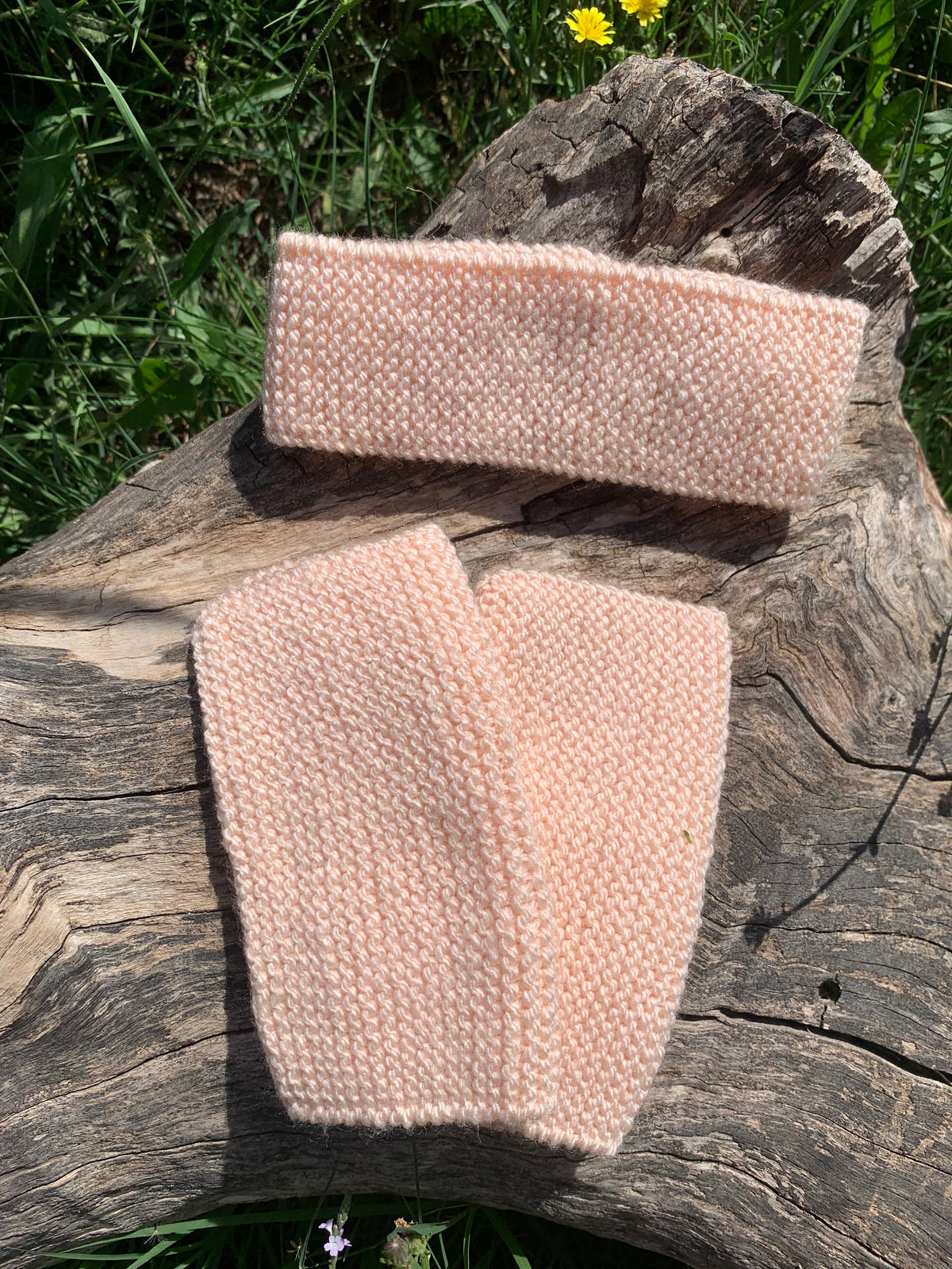 Kit bandeau et mitaines tricotés main, rose pâle, 100 % acrylique, Fabrication Artisanale et Française, Malou au Fil des Saisons