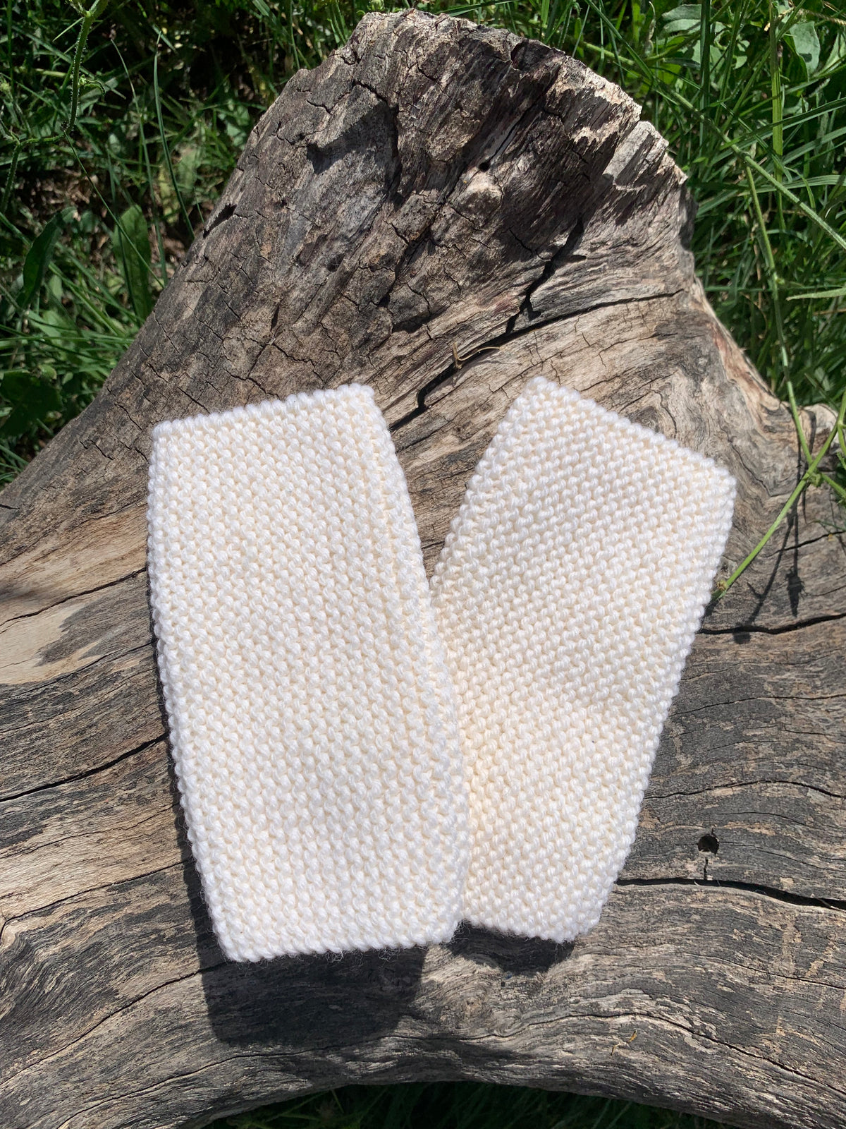« Mitaines blanches tricotées main en 100 % laine peignée, fabrication artisanale française » Malou au fil des saisons
