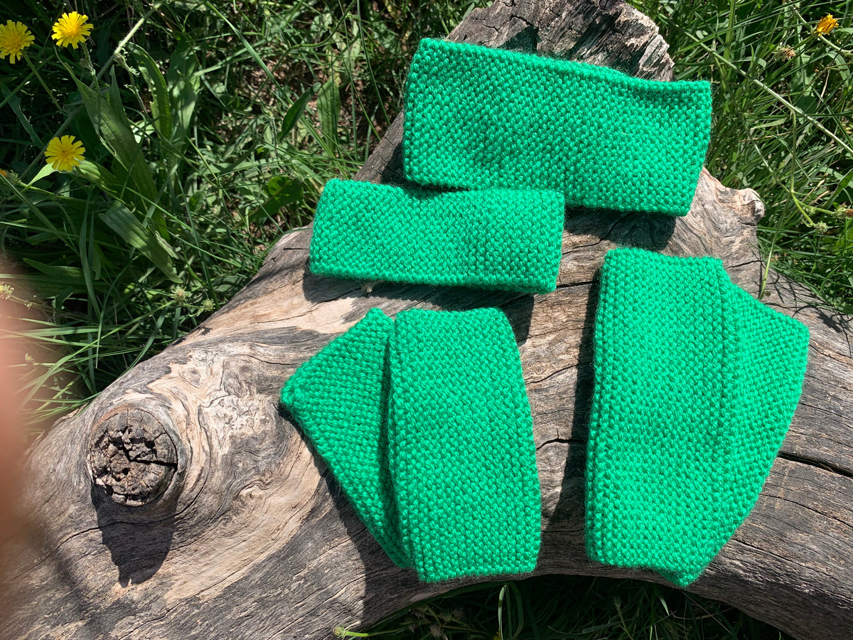 Kit bandeau et mitaines sans doigts tricotés main vert prairie, 100% acrylique, pièce unique artisanale fait main en France, MALOU au Fil des Saisons